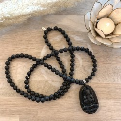 Malà noir avec déesse