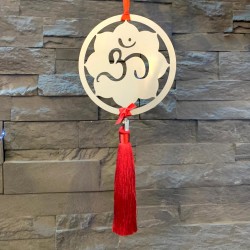 Décor à suspendre AUM Petit