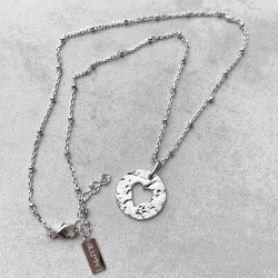 Chaîne ras de cou "Amour"