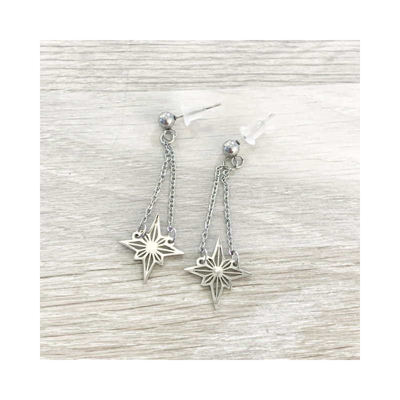 Boucles d'oreilles étoiles pendantes